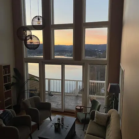公寓 With Great Sunset View! *